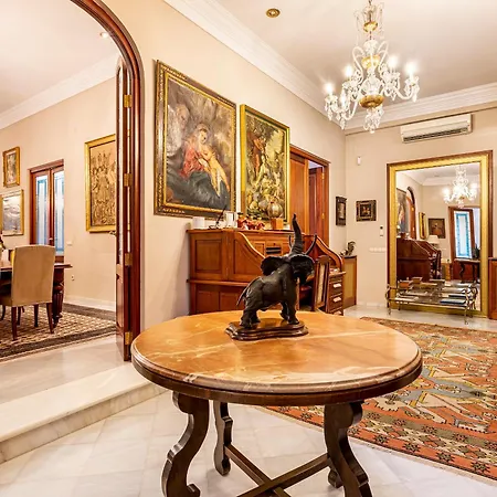 Villa Paula Valencia